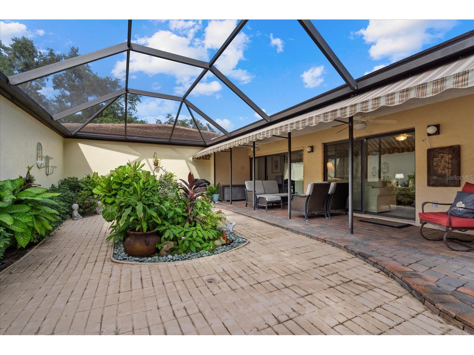 3953 Glen Oaks Manor Drive Sarasota FL 34232 A4665903 image41