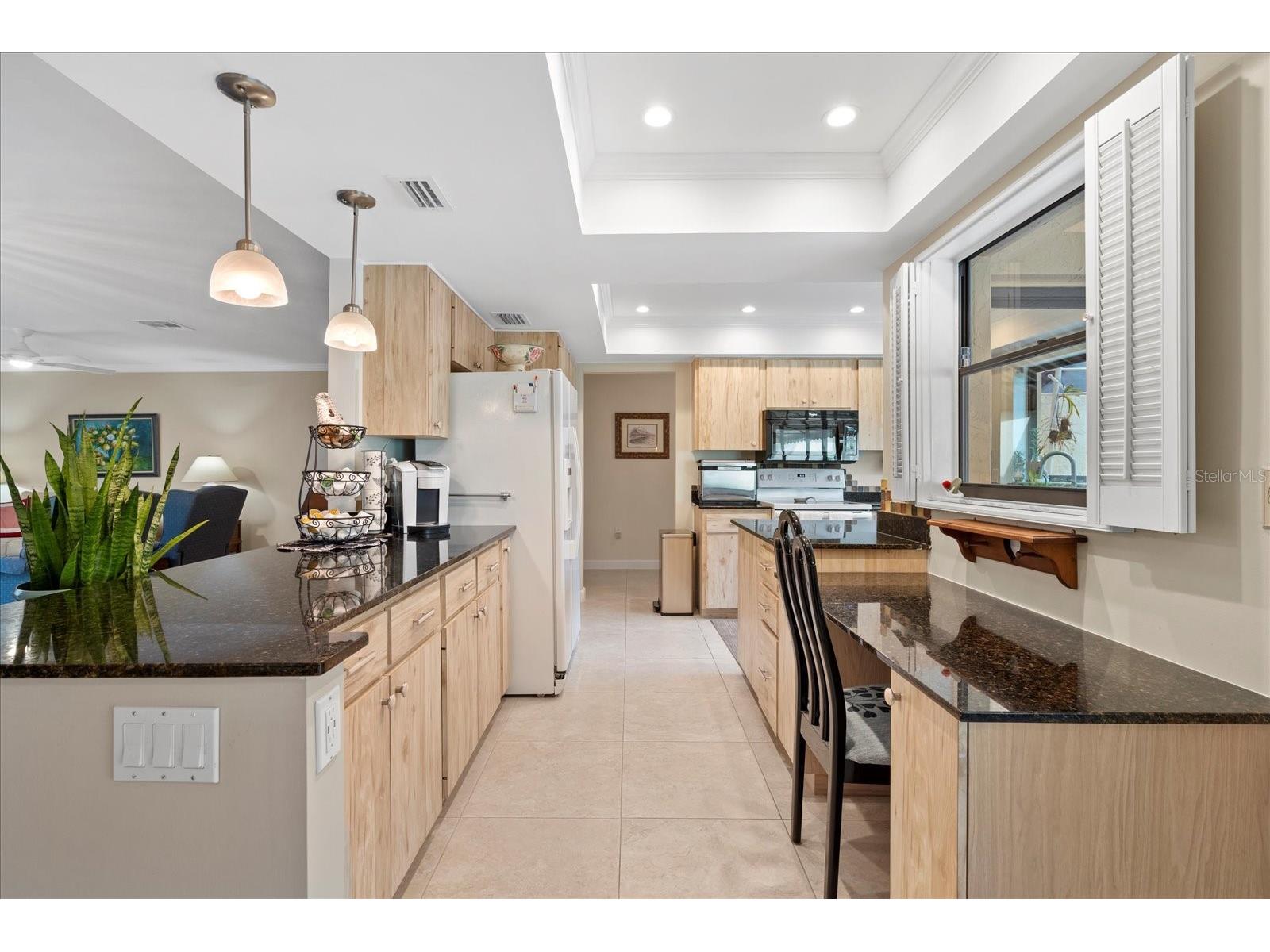 3953 Glen Oaks Manor Drive Sarasota FL 34232 A4665903 image6