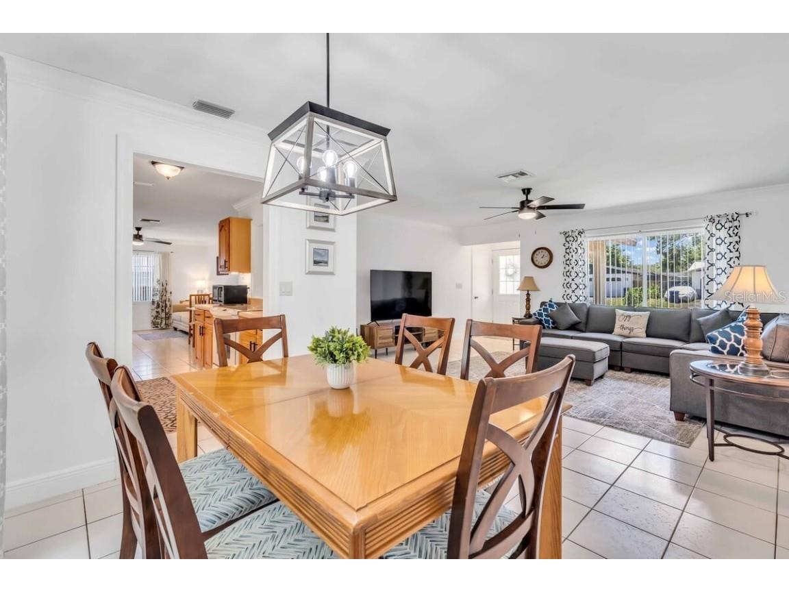 3953 Linwood Street Sarasota FL 34232 A4672026 image10