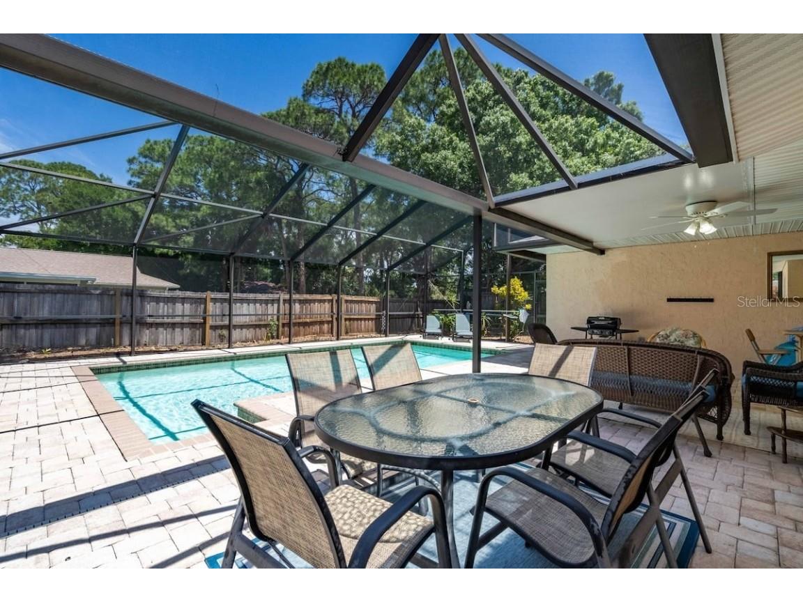 3953 Linwood Street Sarasota FL 34232 A4672026 image22