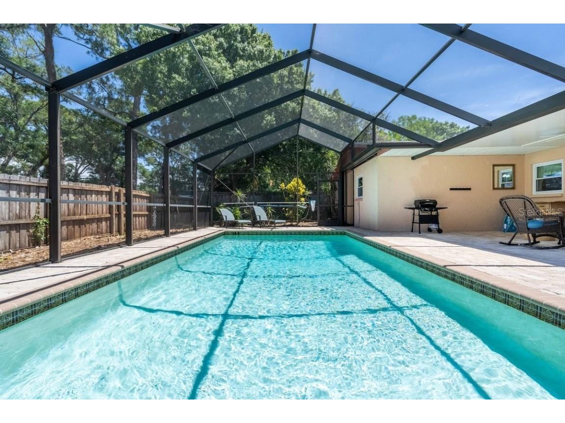 3953 Linwood Street Sarasota FL 34232 A4672026 image3