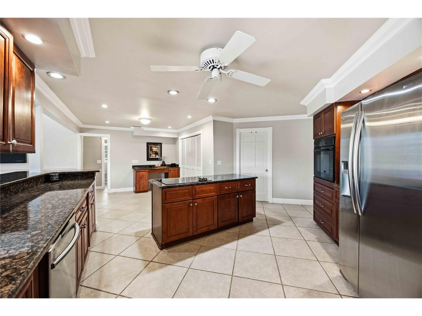 3953 Prairie Dunes Drive Sarasota FL 34238 A4689054 image18