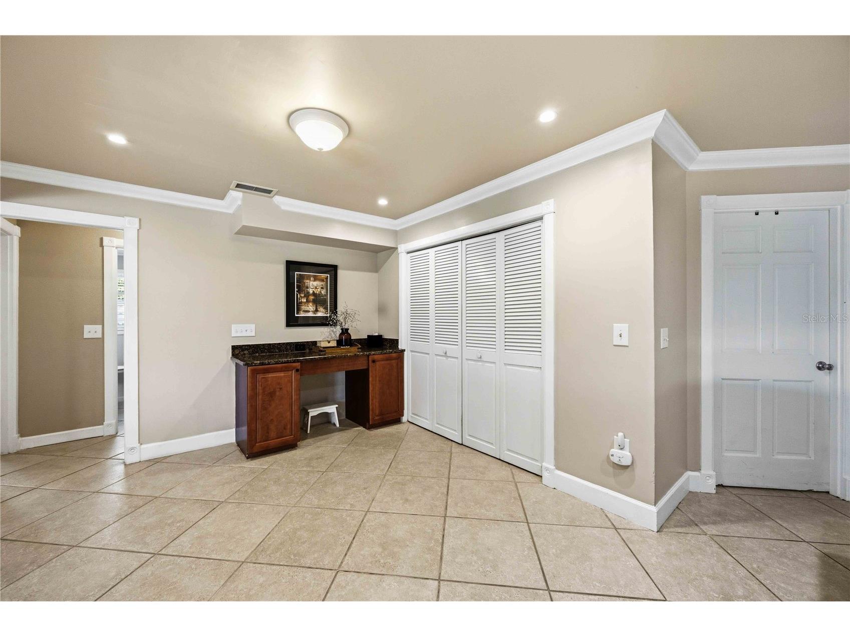 3953 Prairie Dunes Drive Sarasota FL 34238 A4689054 image20