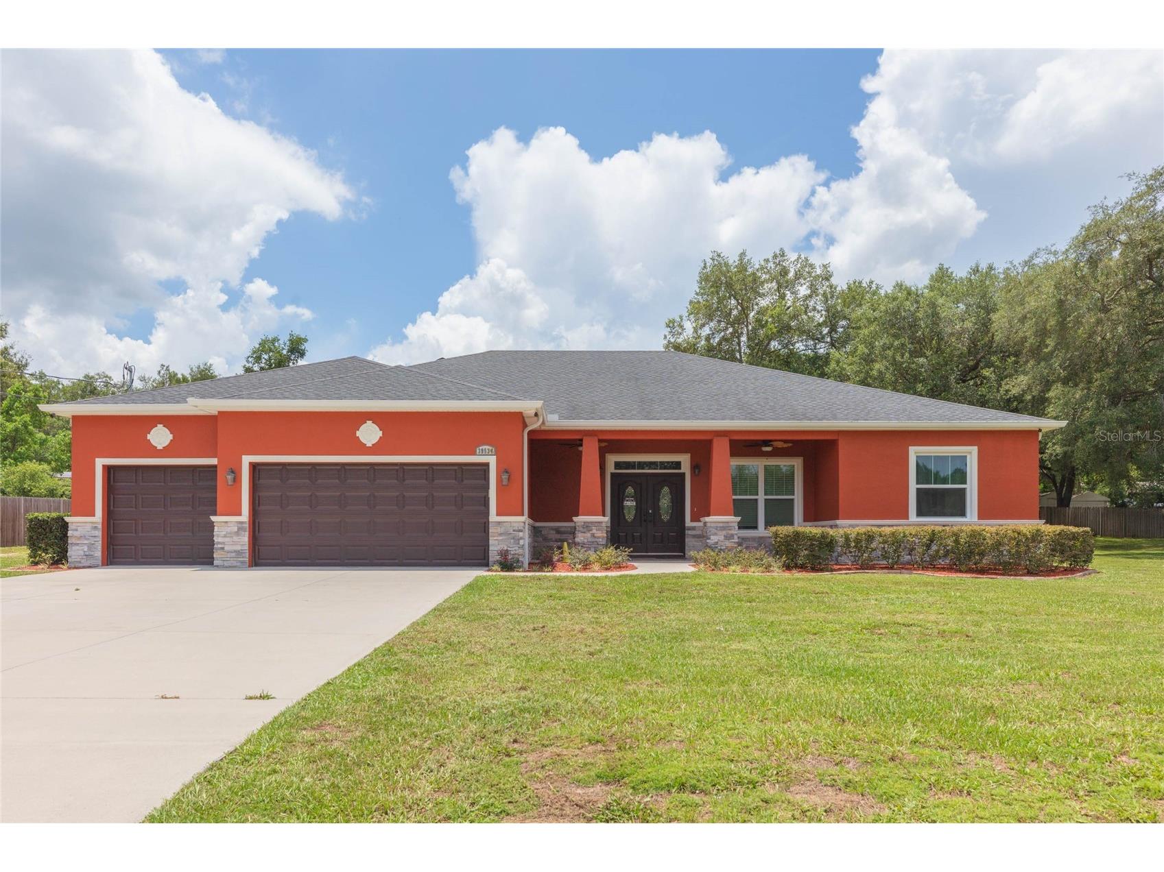 39534 Sunburst Drive Dade City FL 33525 TB8527572 image1