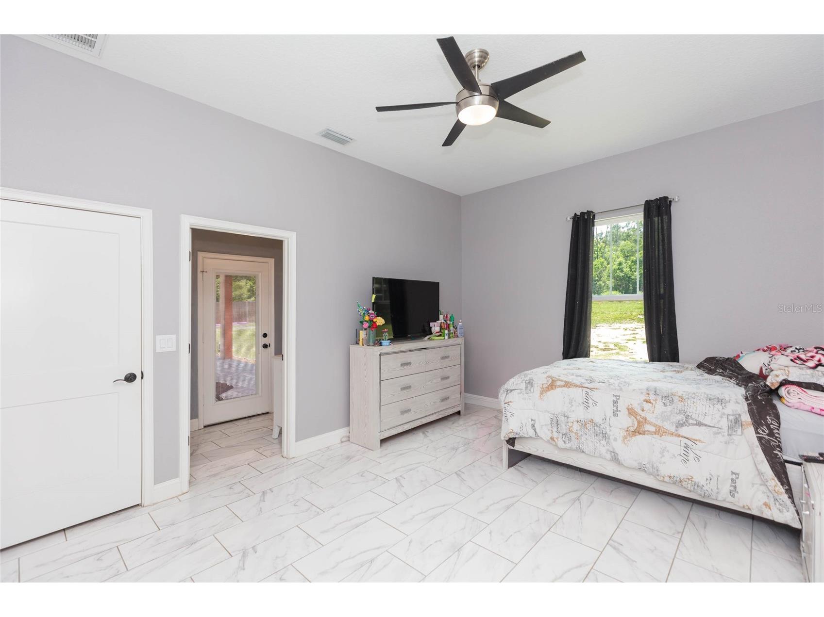 39534 Sunburst Drive Dade City FL 33525 TB8527572 image16
