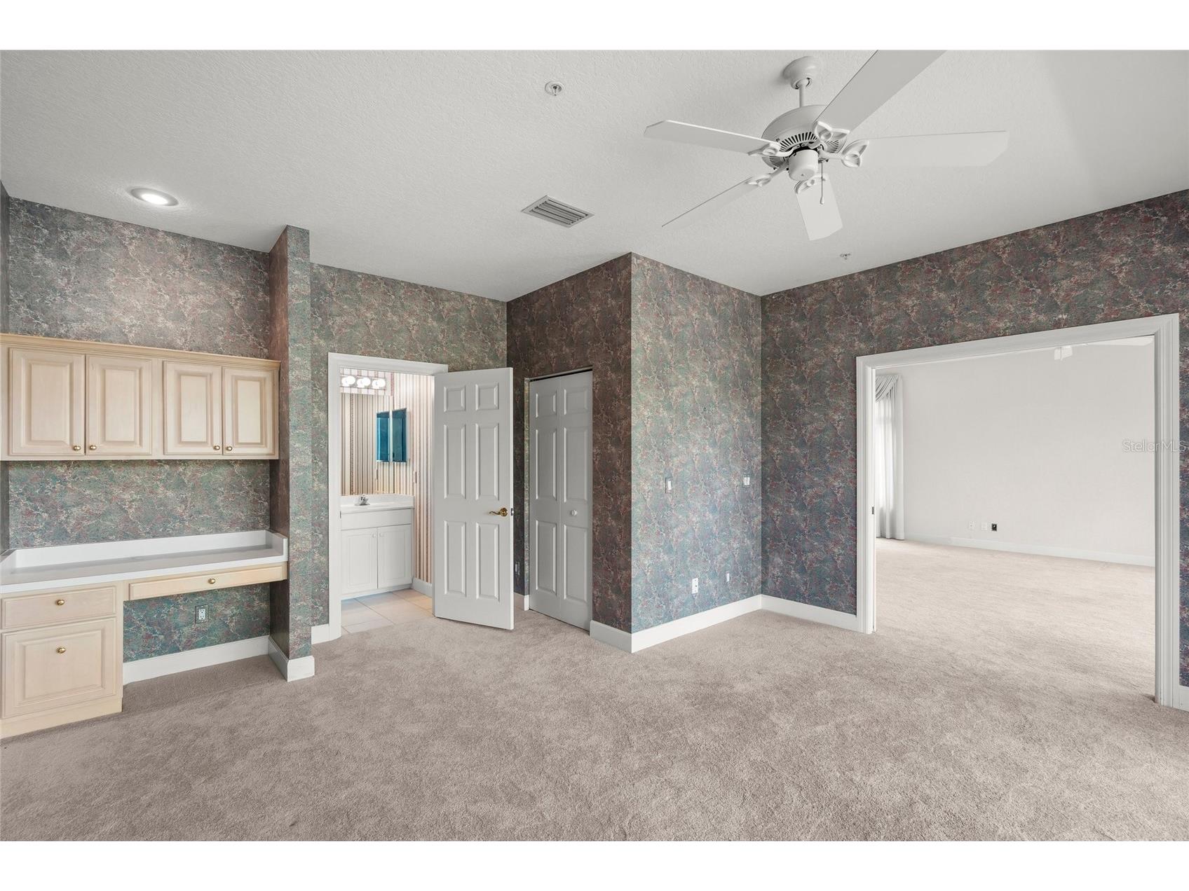 3954 Hamilton Club Circle #14 Sarasota FL 34242 A4699460 image16