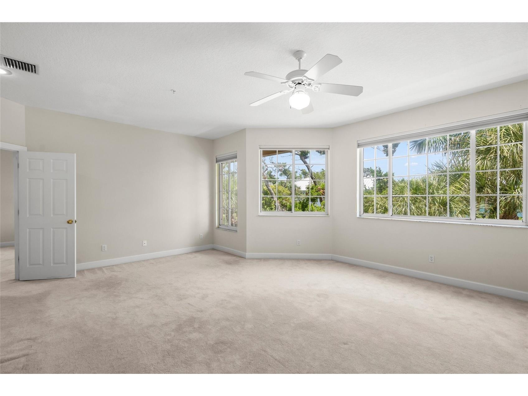 3954 Hamilton Club Circle #14 Sarasota FL 34242 A4699460 image33