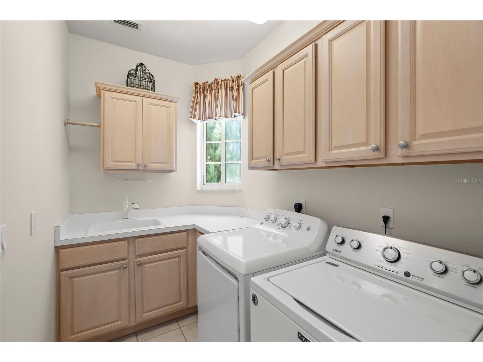 3954 Hamilton Club Circle #14 Sarasota FL 34242 A4699460 image39