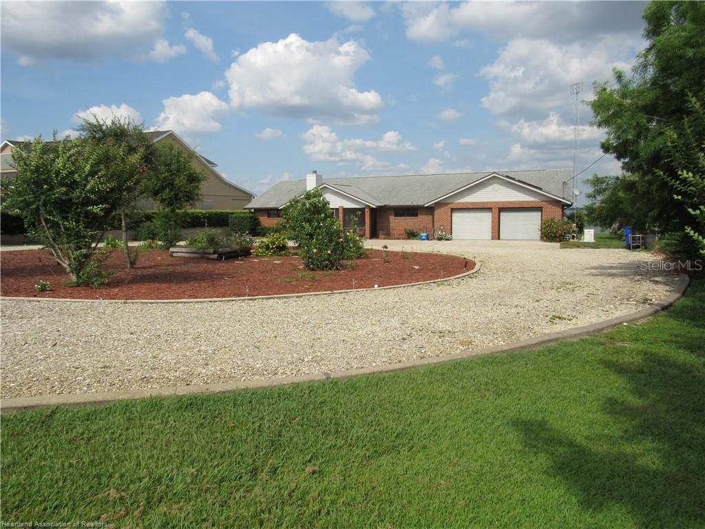 3955 Placid View Drive Lake Placid FL 33852 - LAKE PLACID LAKE L4954026 image2