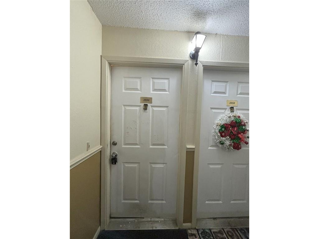 3956 Versailles Drive #3956B Orlando FL 32808 O6168941 image1