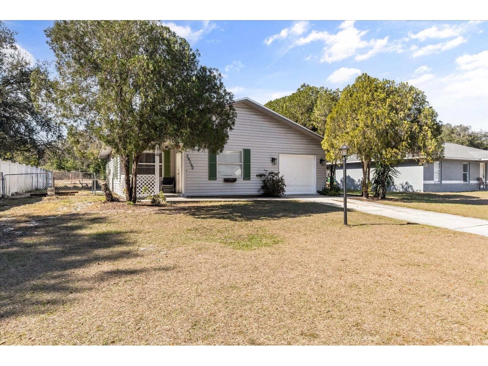 39560 Meadowood Loop Zephyrhills FL 33542 TB8465822 image1