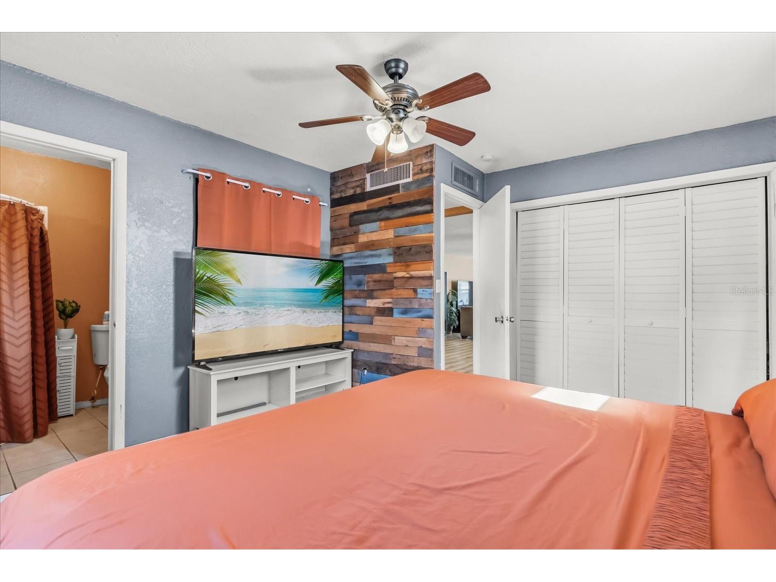 39560 Meadowood Loop Zephyrhills FL 33542 TB8465822 image13