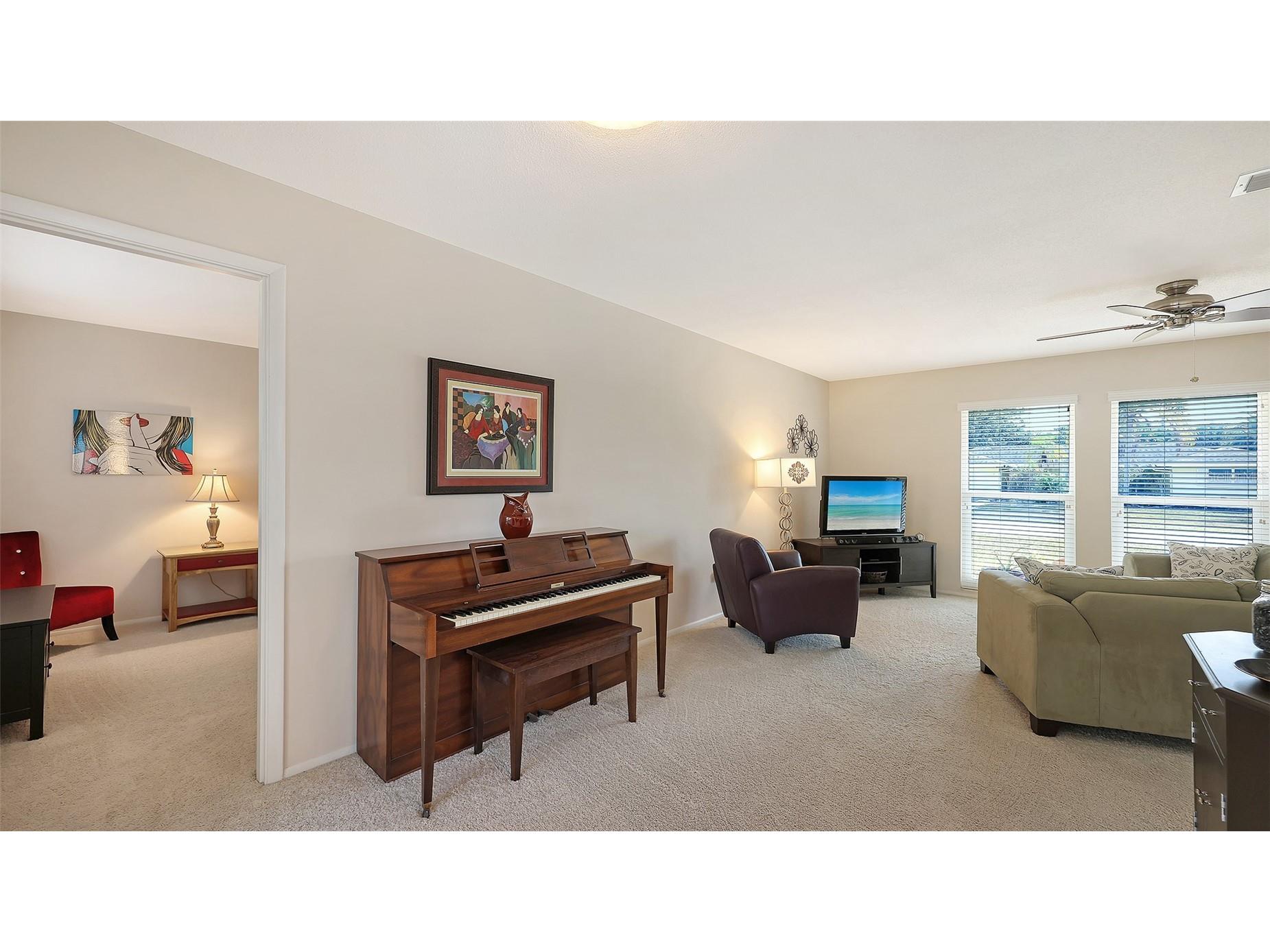 3957 Breezemont Drive Sarasota FL 34232 A4673724 image10