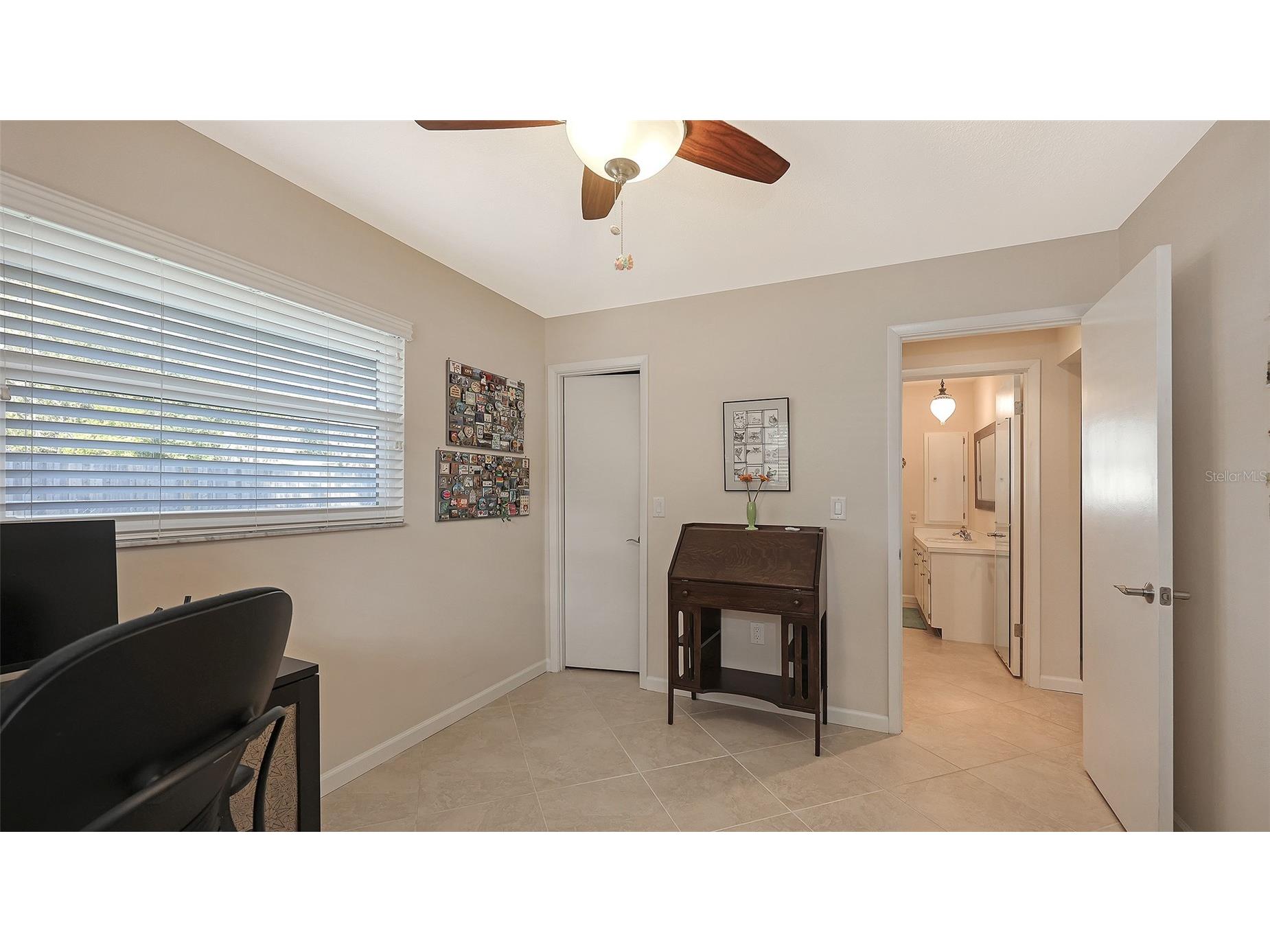 3957 Breezemont Drive Sarasota FL 34232 A4673724 image26