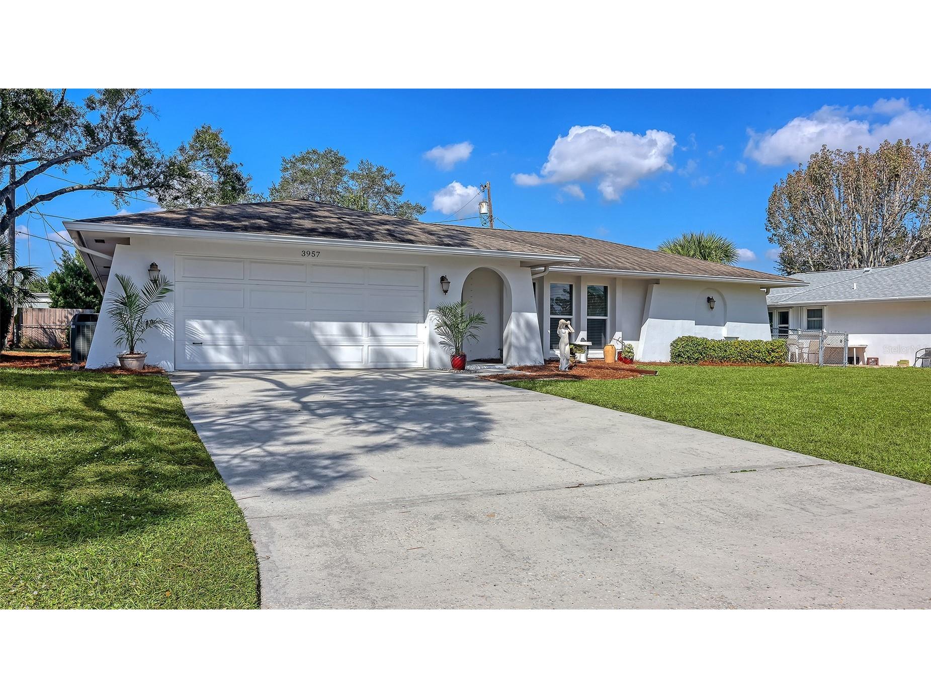 3957 Breezemont Drive Sarasota FL 34232 A4673724 image3