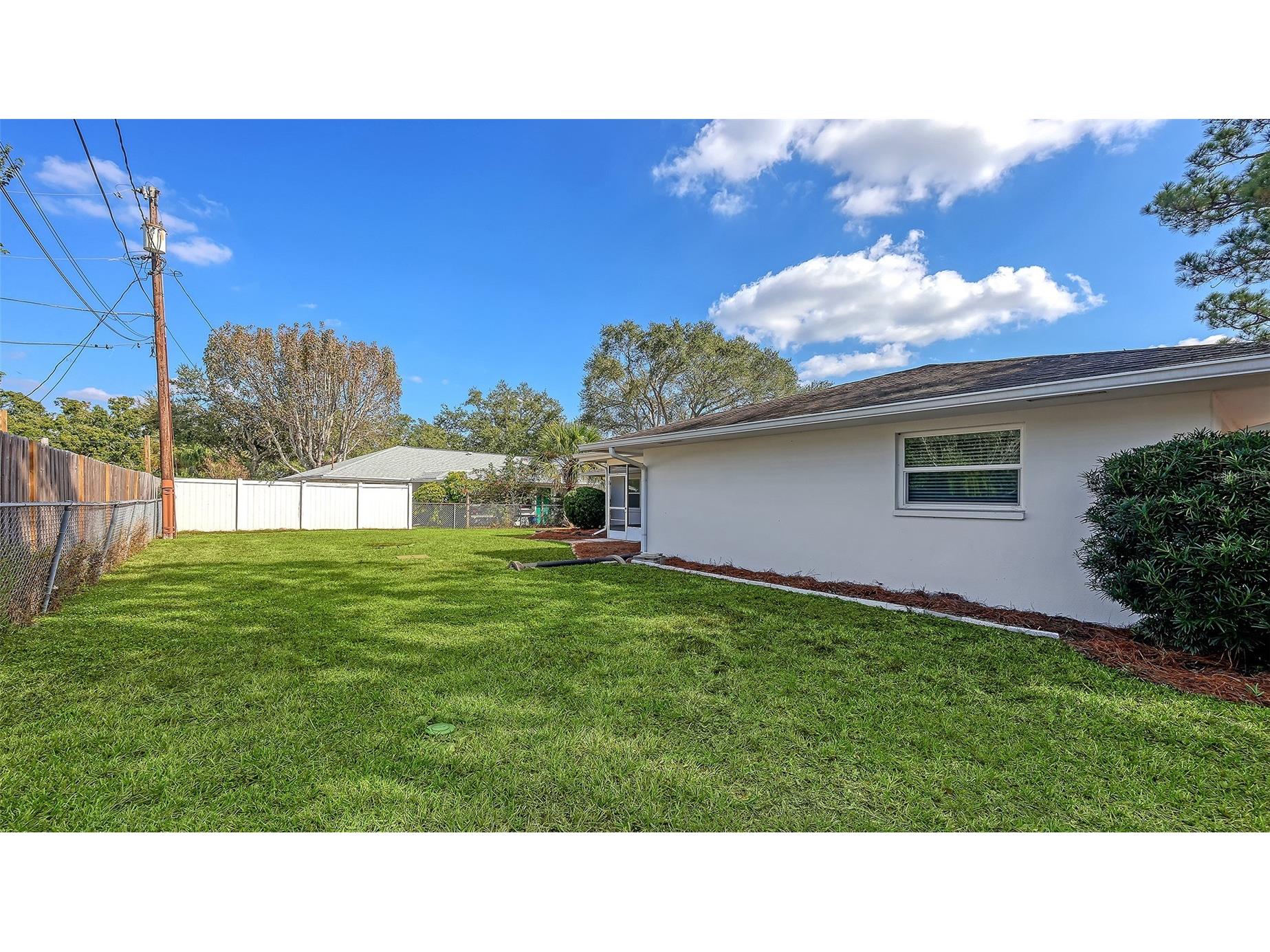 3957 Breezemont Drive Sarasota FL 34232 A4673724 image31
