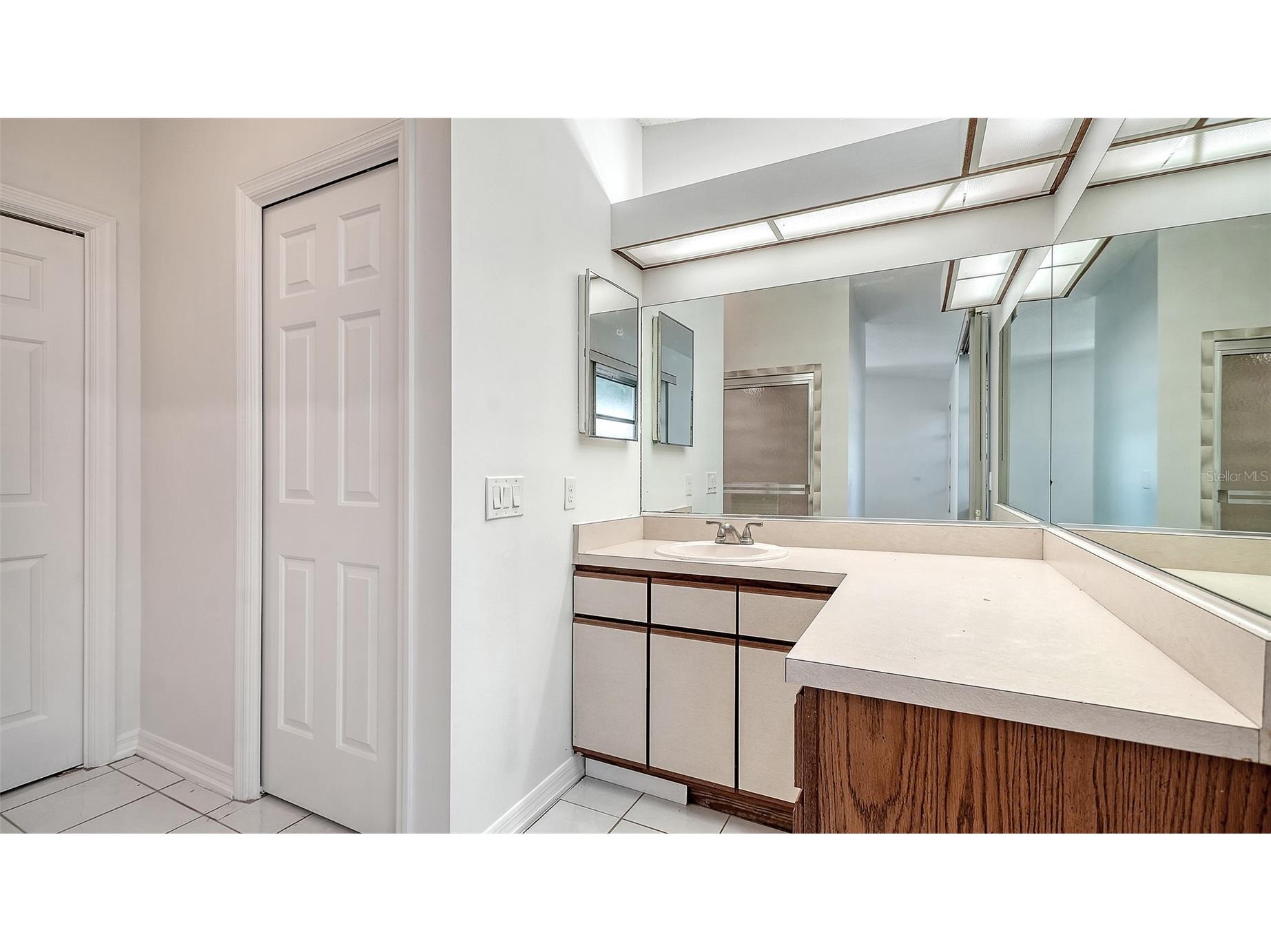 3957 Proctor Road Sarasota FL 34233 A4681256 image21