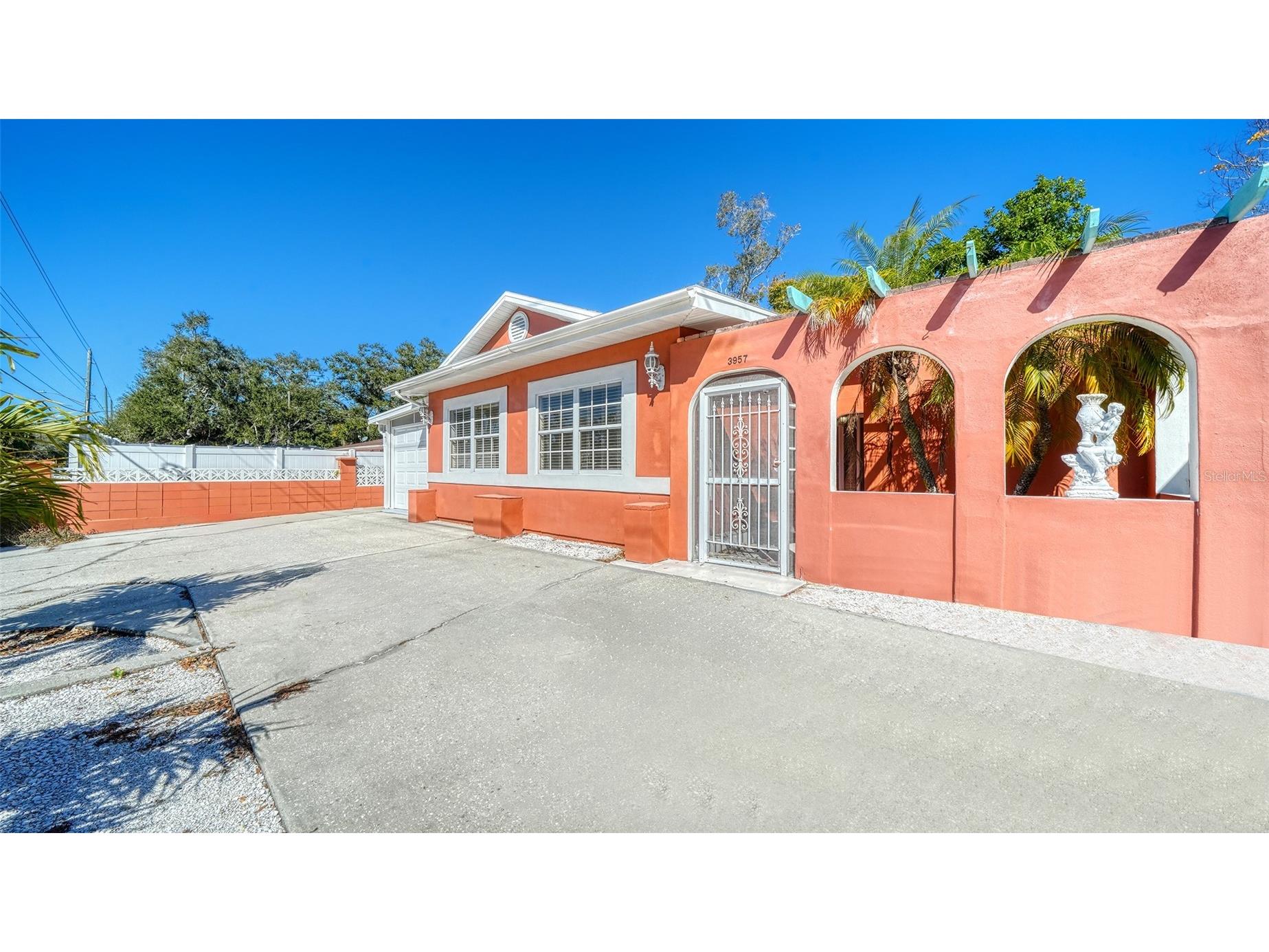 3957 Proctor Road Sarasota FL 34233 A4681256 image4