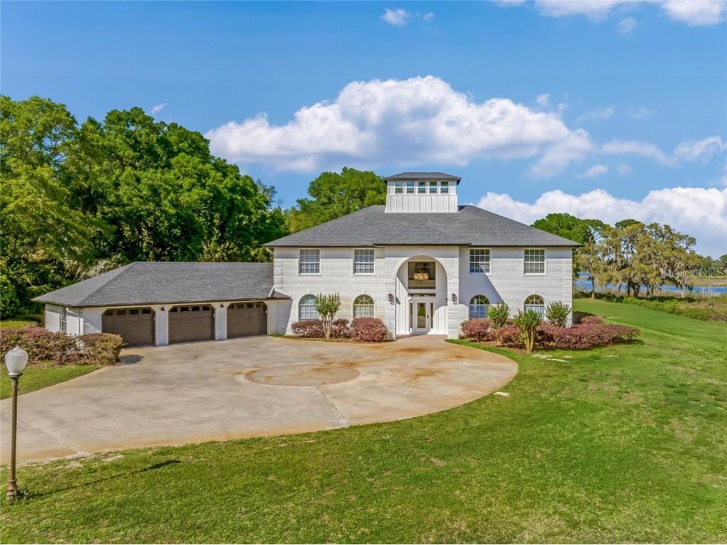 3957 State Road 11 Deland FL 32724 - LAKE DAUGHARTY V4929308 image1