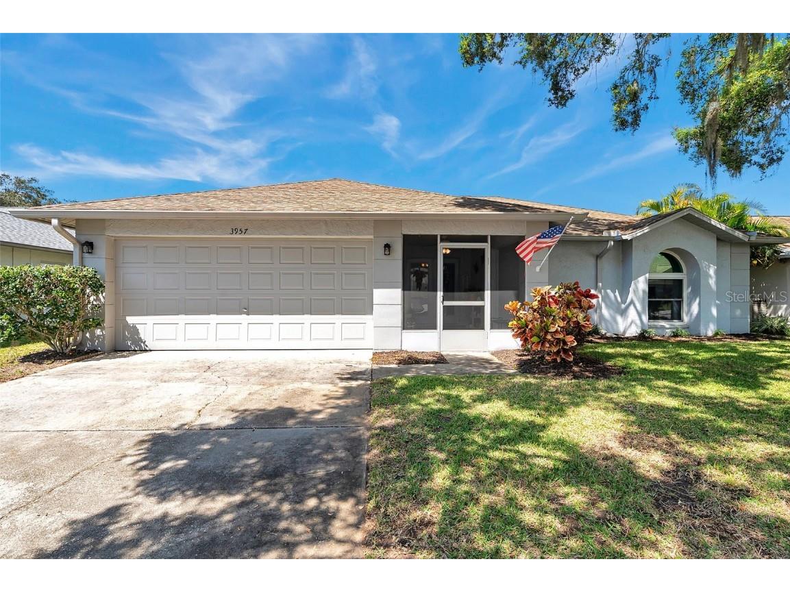 3957 Tarpon Pointe Circle Palm Harbor FL 34684 TB8430711 image1