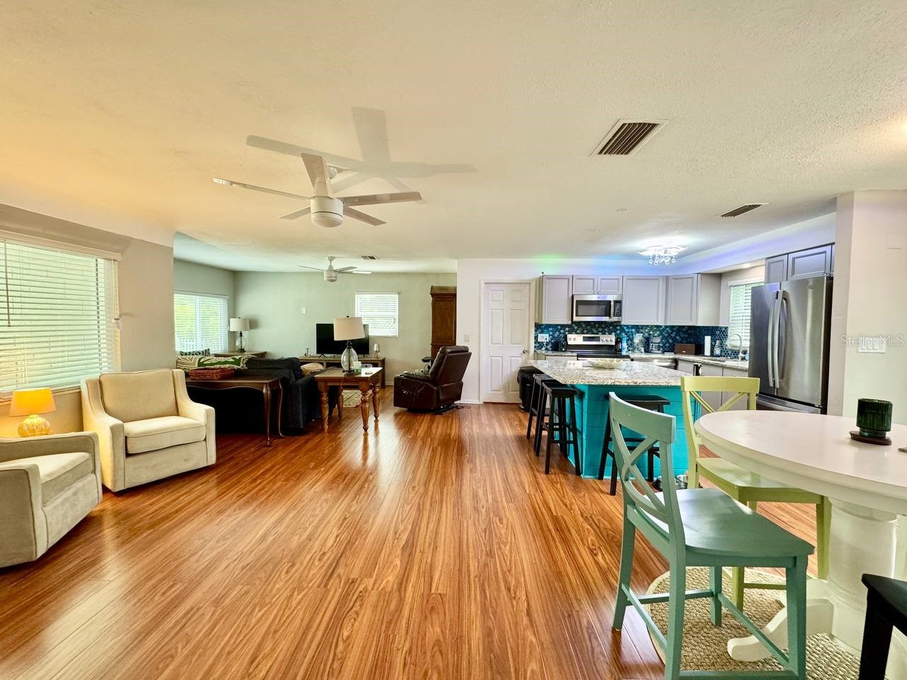 3957 Wahoo Drive SE Saint Petersburg FL 33705 TB8522946 image6