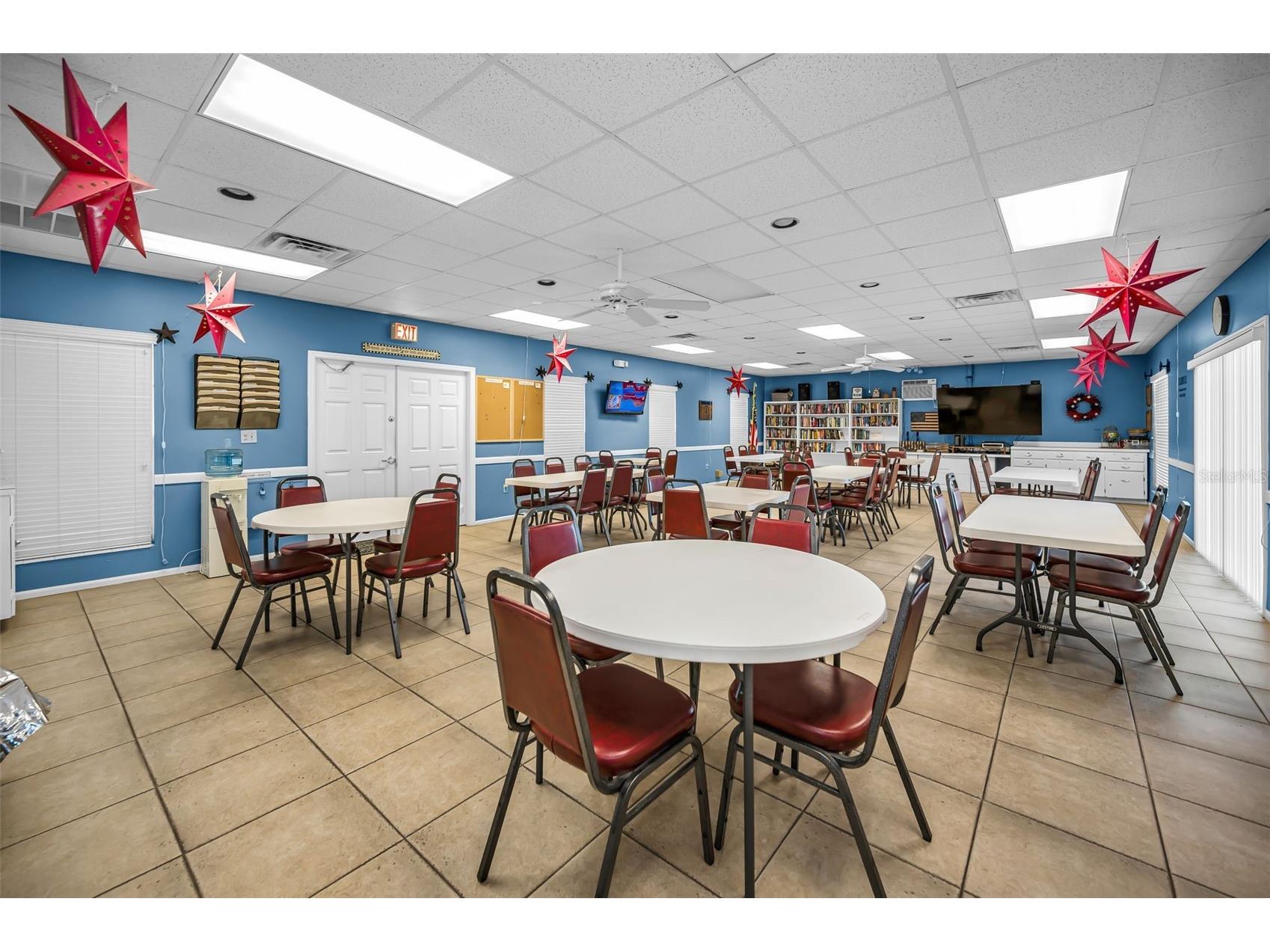 3958 37th Street S #28 Saint Petersburg FL 33711 TB8472605 image32