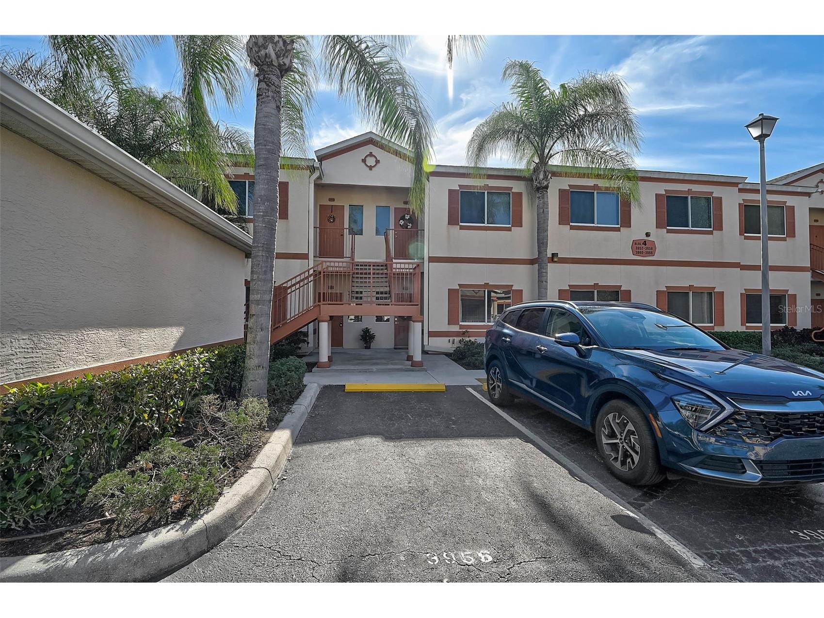 3958 Mediterranea Circle #411 Sarasota FL 34233 A4673738 image1