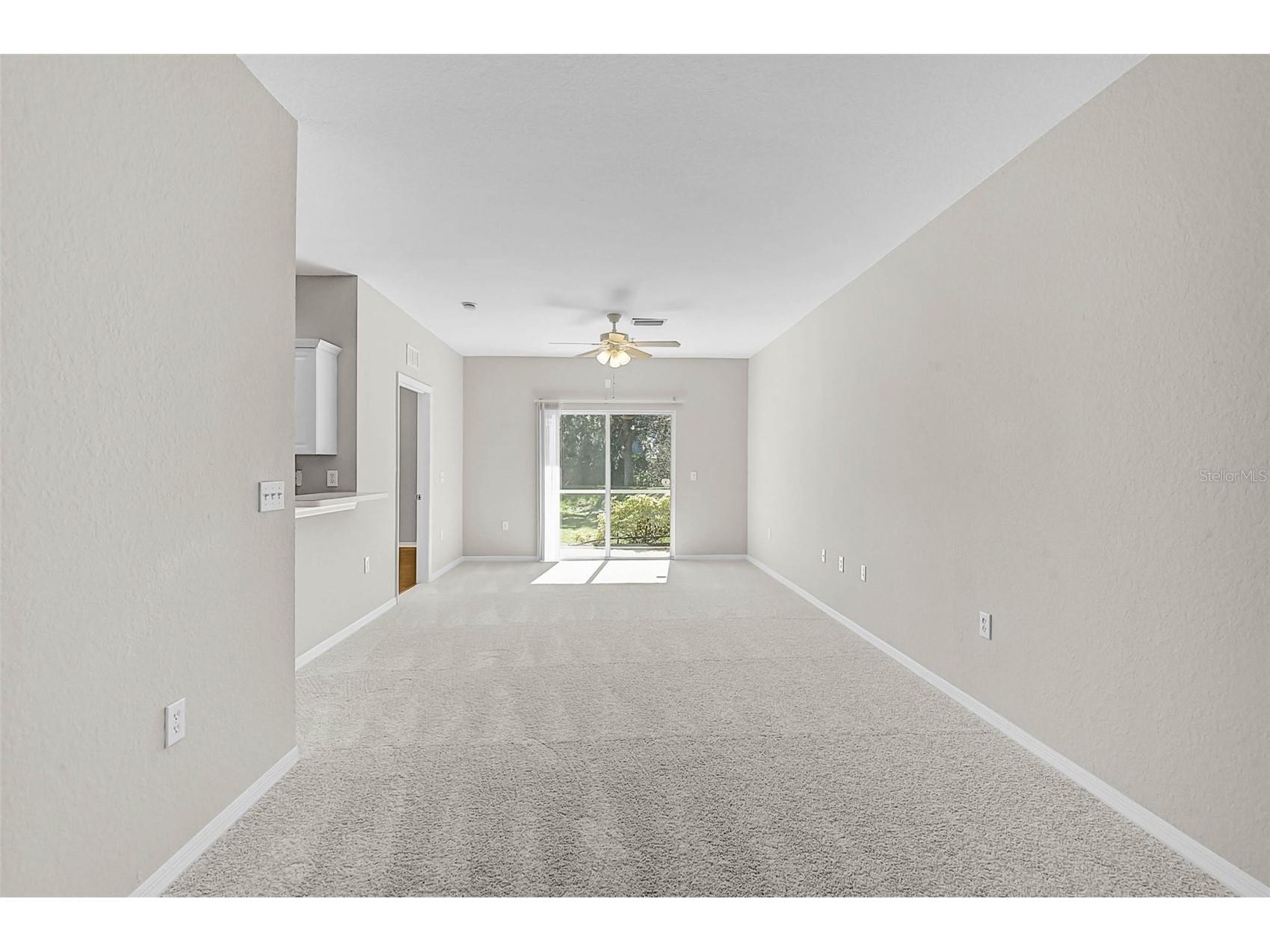 3958 Mediterranea Circle #411 Sarasota FL 34233 A4673738 image12