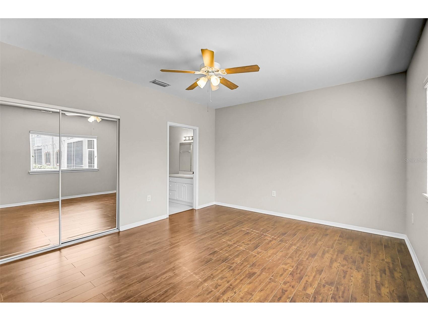 3958 Mediterranea Circle #411 Sarasota FL 34233 A4673738 image24