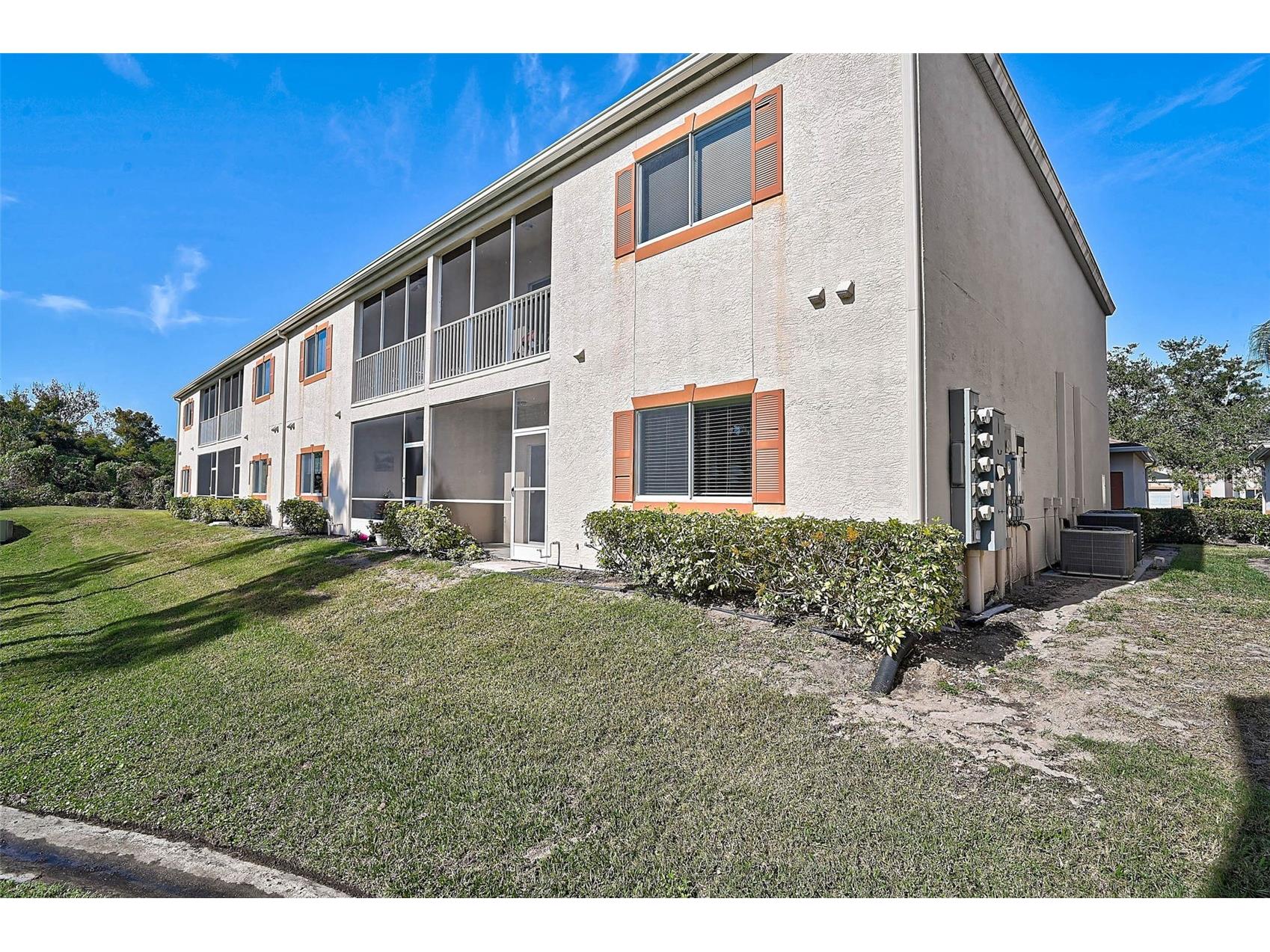 3958 Mediterranea Circle #411 Sarasota FL 34233 A4673738 image33