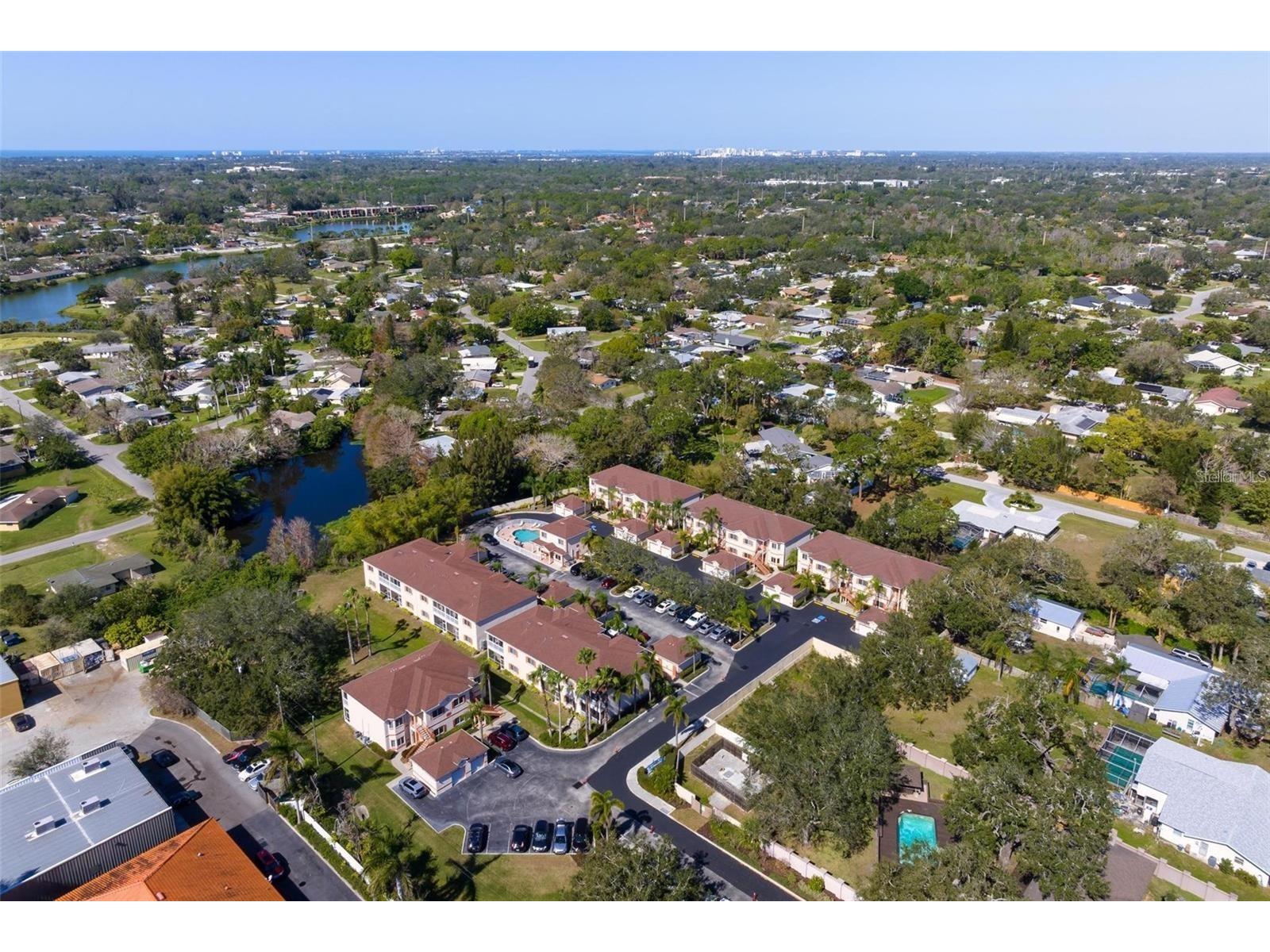 3958 Mediterranea Circle #411 Sarasota FL 34233 A4673738 image42