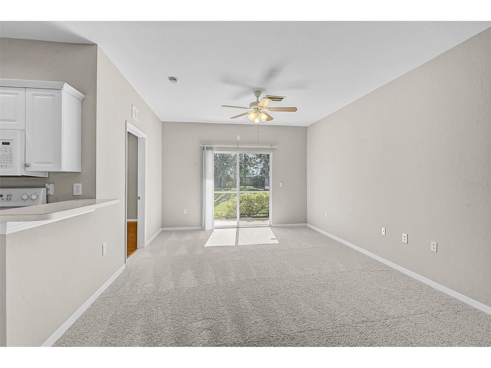 3958 Mediterranea Circle #411 Sarasota FL 34233 A4673738 image7