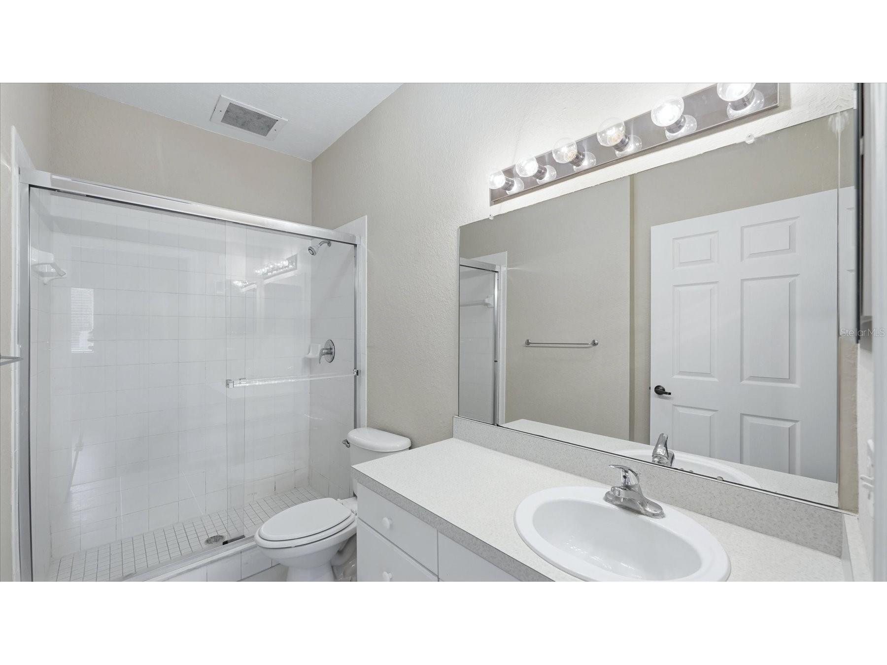 3958 Mediterranea Circle #411 Sarasota FL 34233 A4700011 image17