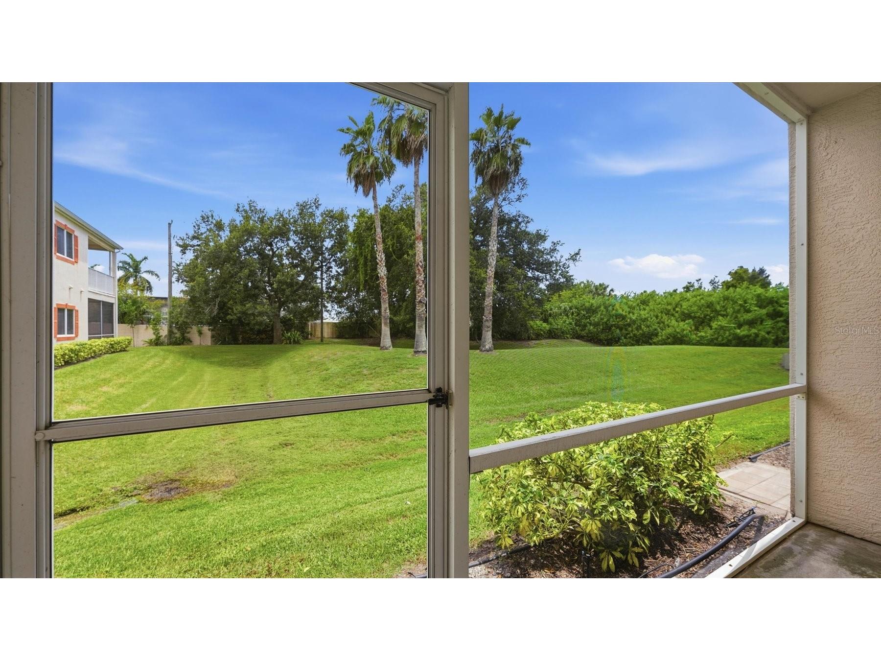 3958 Mediterranea Circle #411 Sarasota FL 34233 A4700011 image29