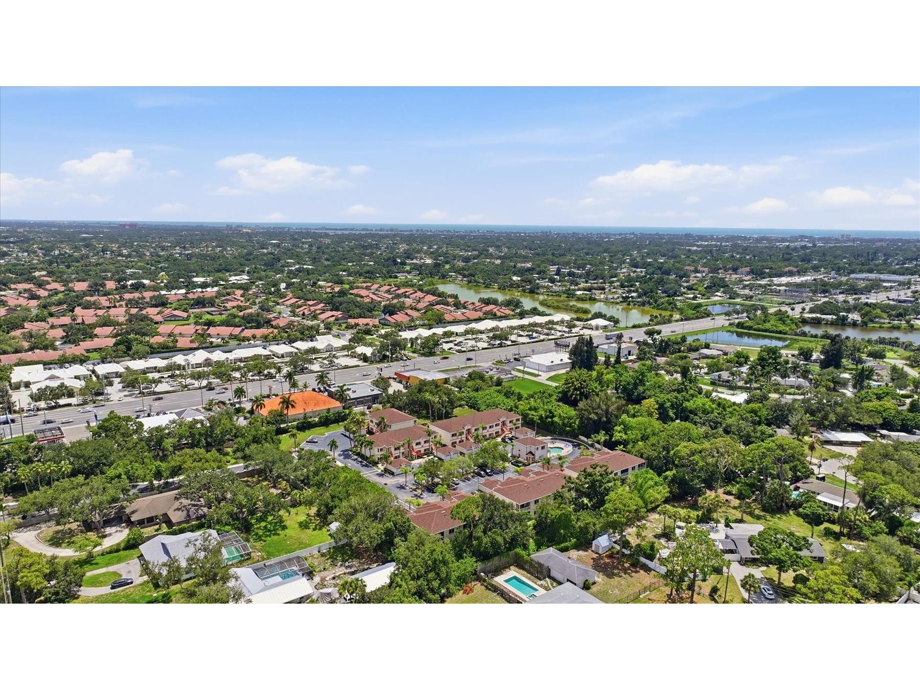 3958 Mediterranea Circle #411 Sarasota FL 34233 A4700011 image33
