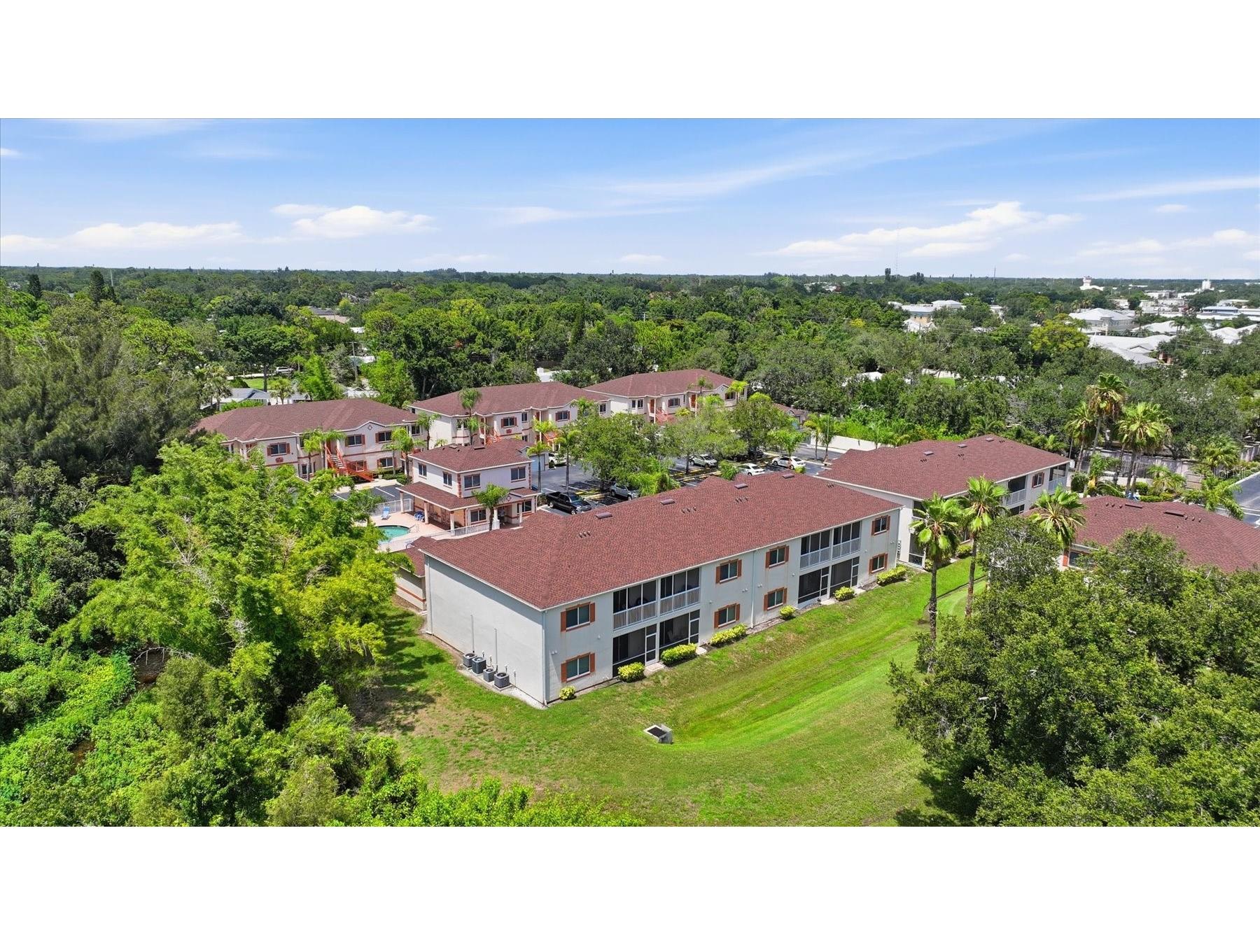 3958 Mediterranea Circle #411 Sarasota FL 34233 A4700011 image34
