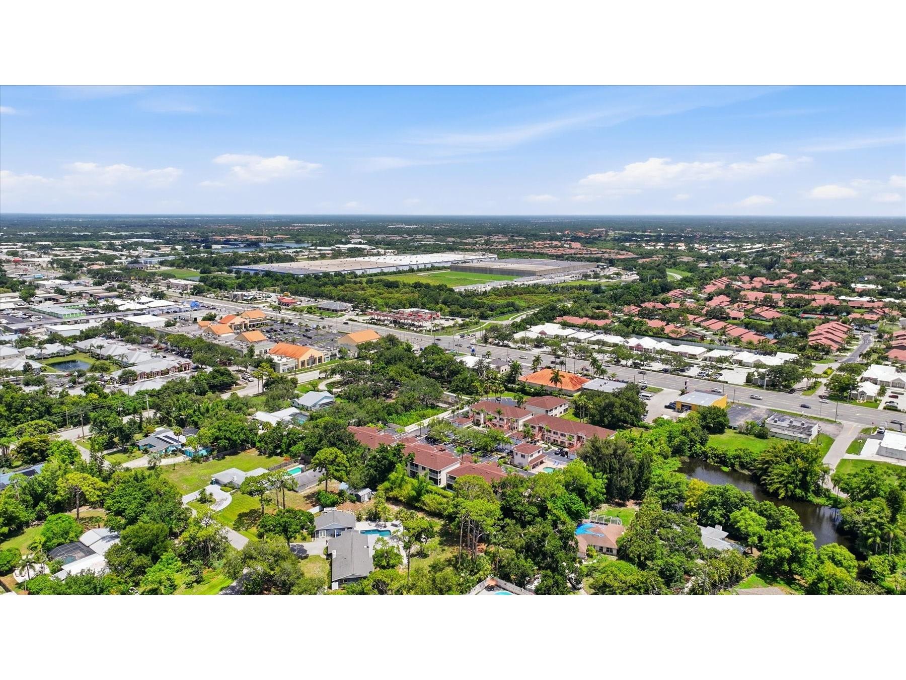 3958 Mediterranea Circle #411 Sarasota FL 34233 A4700011 image37