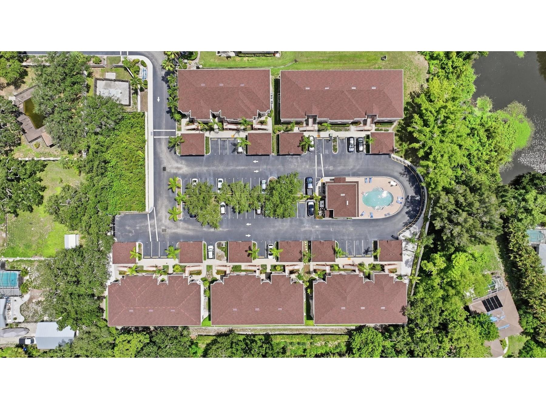 3958 Mediterranea Circle #411 Sarasota FL 34233 A4700011 image40