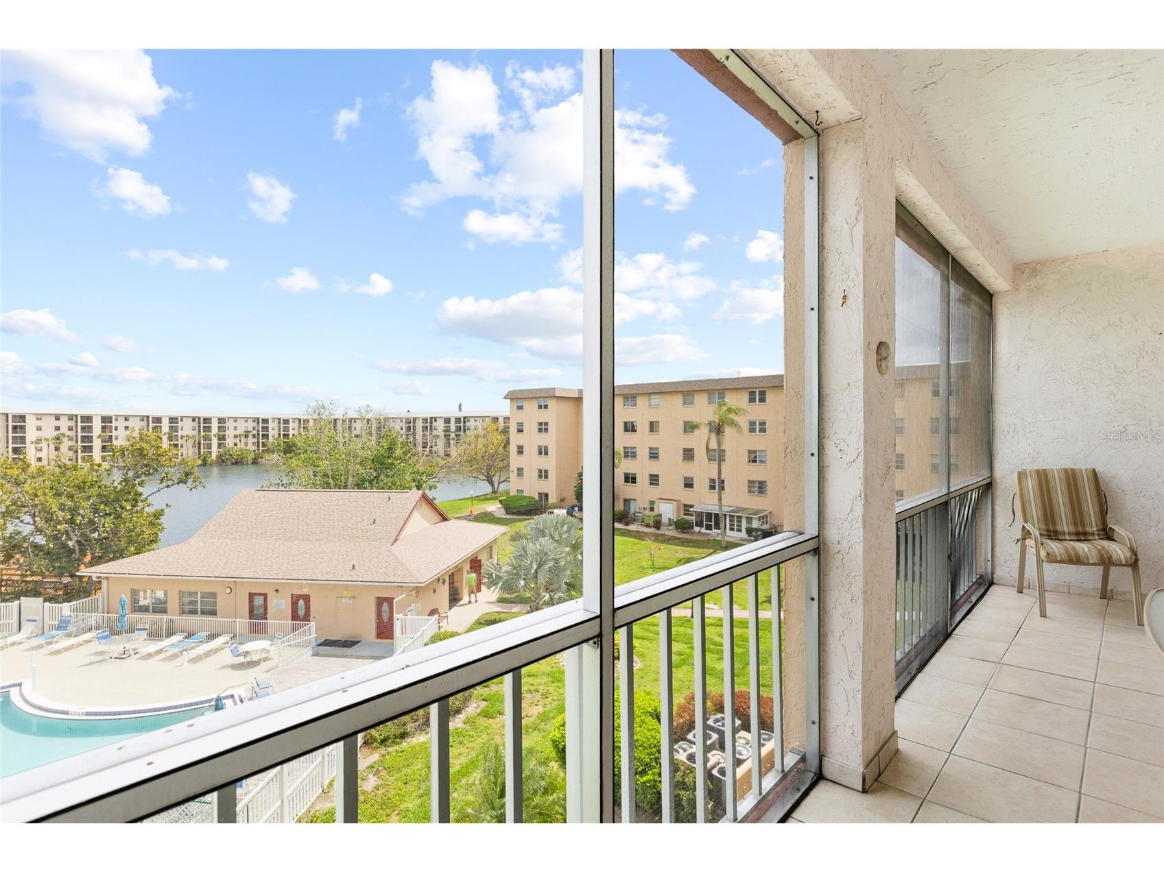 3959 Lake Bayshore Drive #F 412 Bradenton FL 34205 A4683840 image20