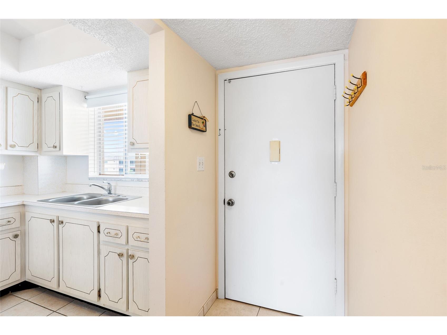 3959 Lake Bayshore Drive #F 412 Bradenton FL 34205 A4683840 image4