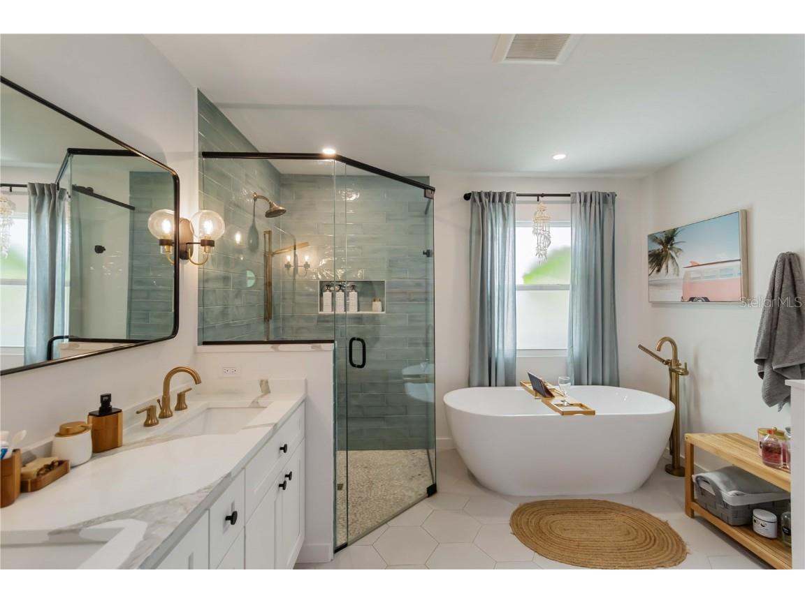 3959 Palau Drive Sarasota FL 34241 A4664765 image7