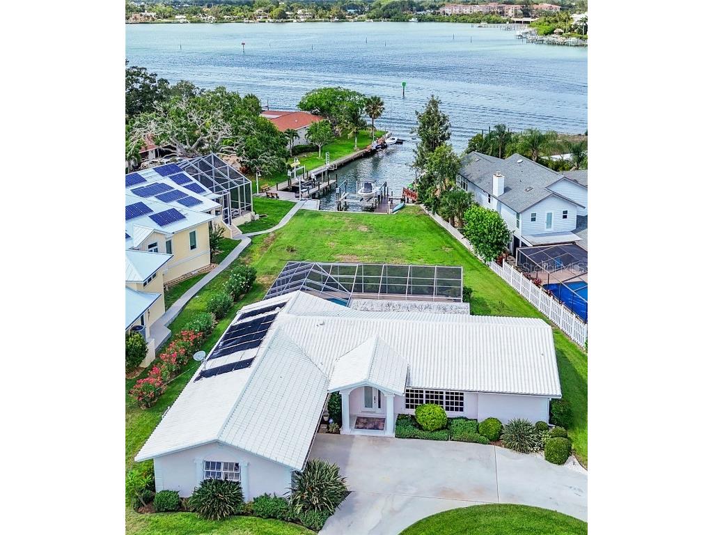 396 Bayshore Drive Venice FL 34285 - ROBERTS BAY ; ICW N6133314 image1