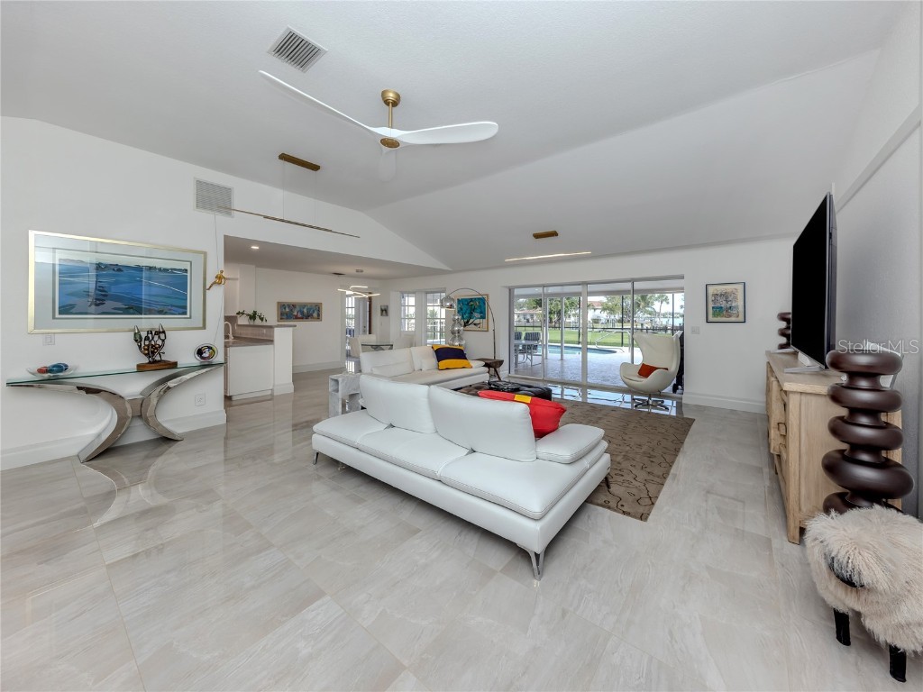 396 Bayshore Drive Venice FL 34285 - ROBERTS BAY ; ICW N6141843 image12