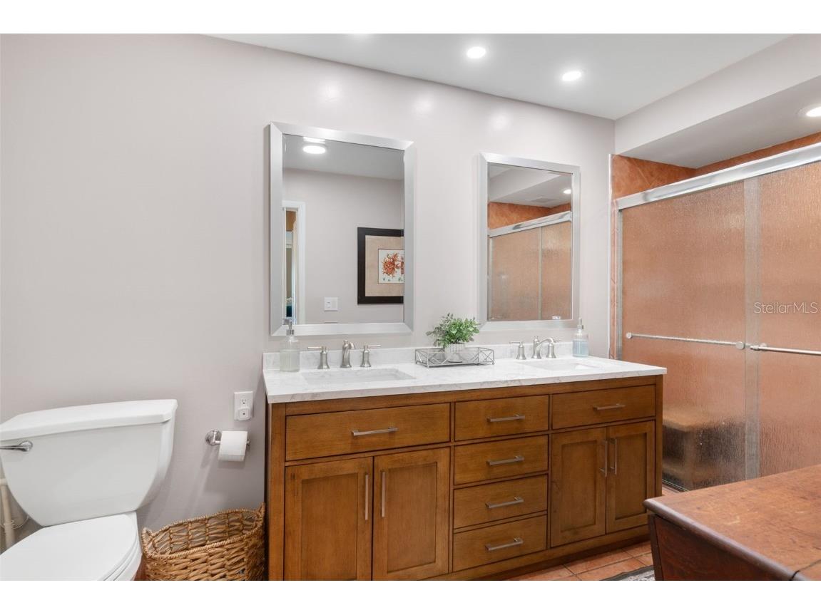 396 Bob White Drive Sarasota FL 34236 A4662351 image21