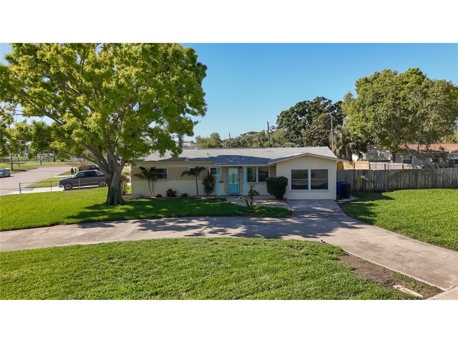 396 Lewis Boulevard SE Saint Petersburg FL 33712 TB8489515 image1