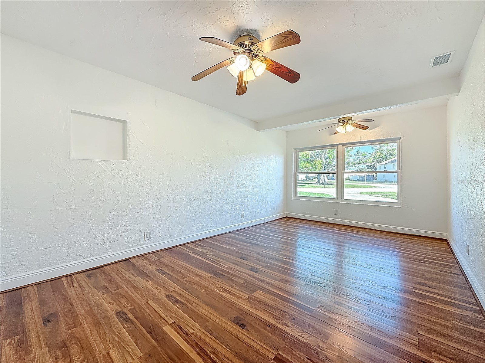 396 Lewis Boulevard SE Saint Petersburg FL 33712 TB8489515 image10