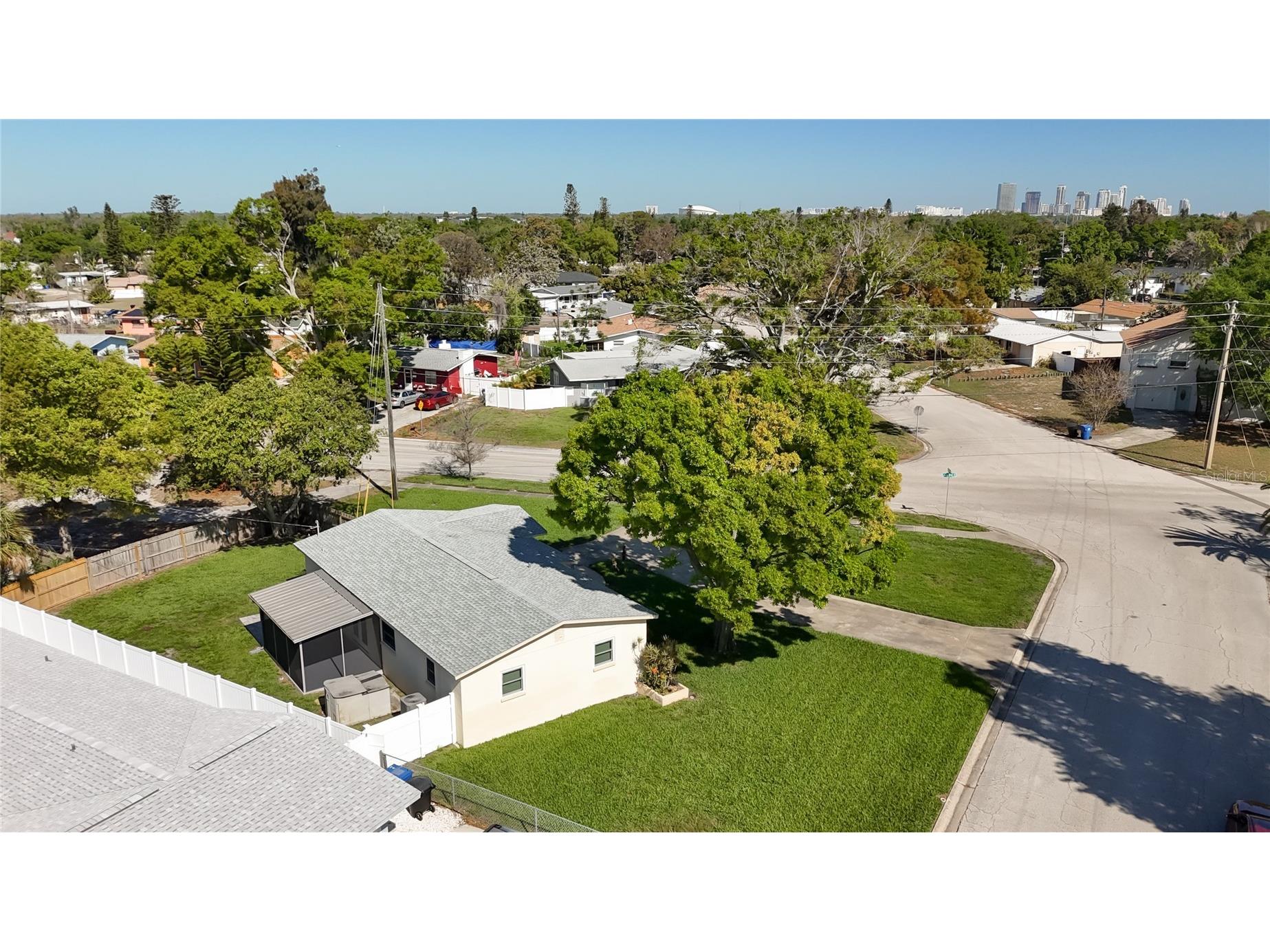 396 Lewis Boulevard SE Saint Petersburg FL 33712 TB8489515 image39