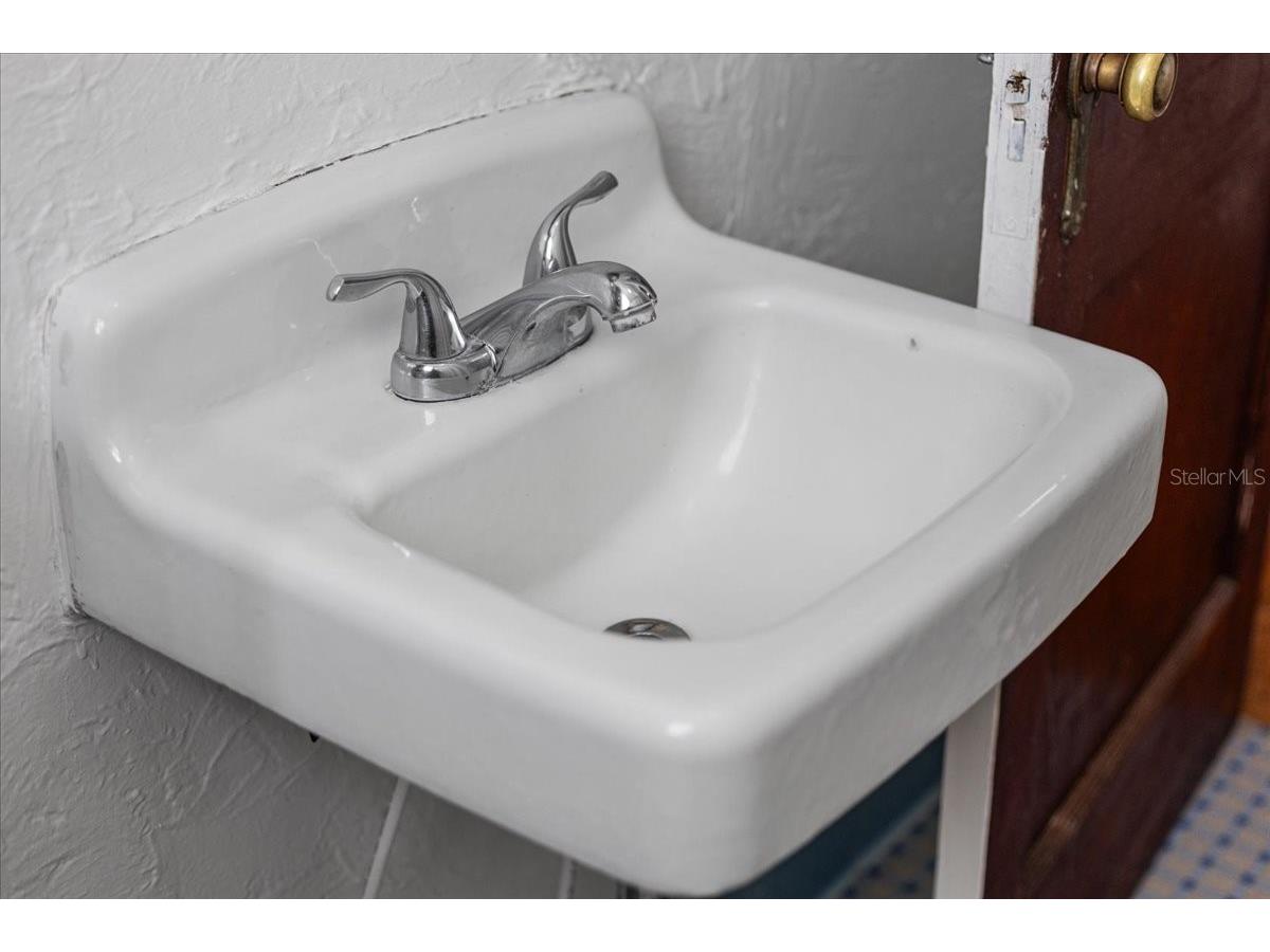 396 NW Hillsboro Street Lake City FL 32055 GC537846 image21