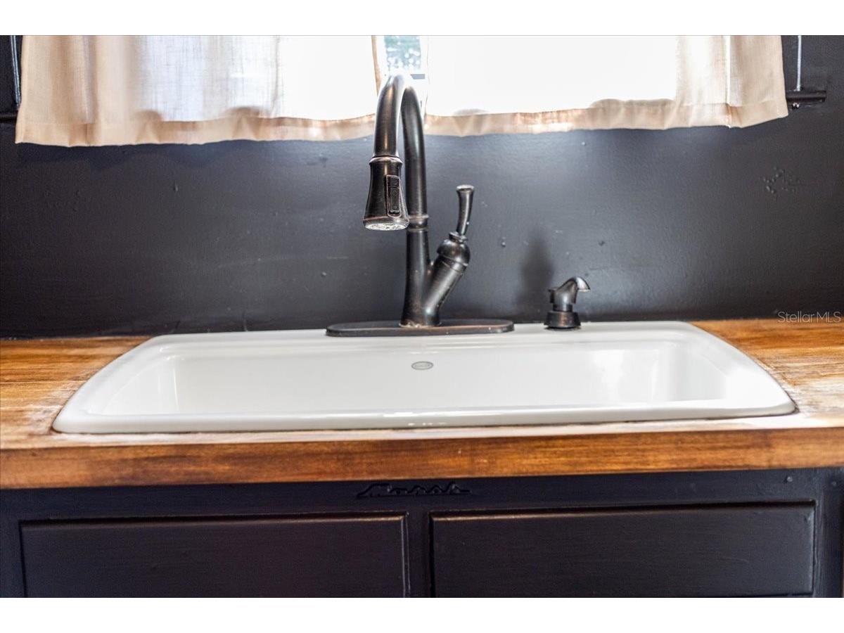 396 NW Hillsboro Street Lake City FL 32055 GC537846 image6