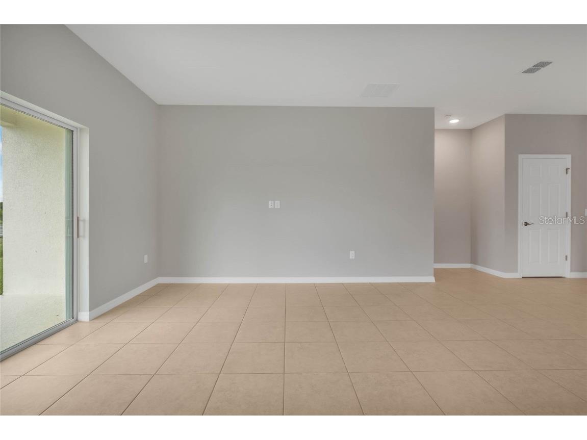 396 Shoreview Sands Avenue Mascotte FL 34753 O6366884 image15